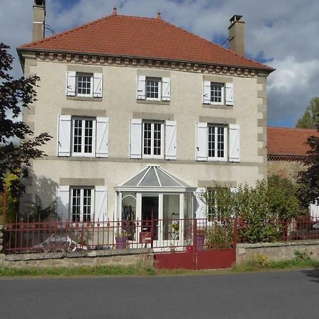 Relais Des Chaux Bed and Breakfast Saint-Jean-des-Ollières Exteriör bild