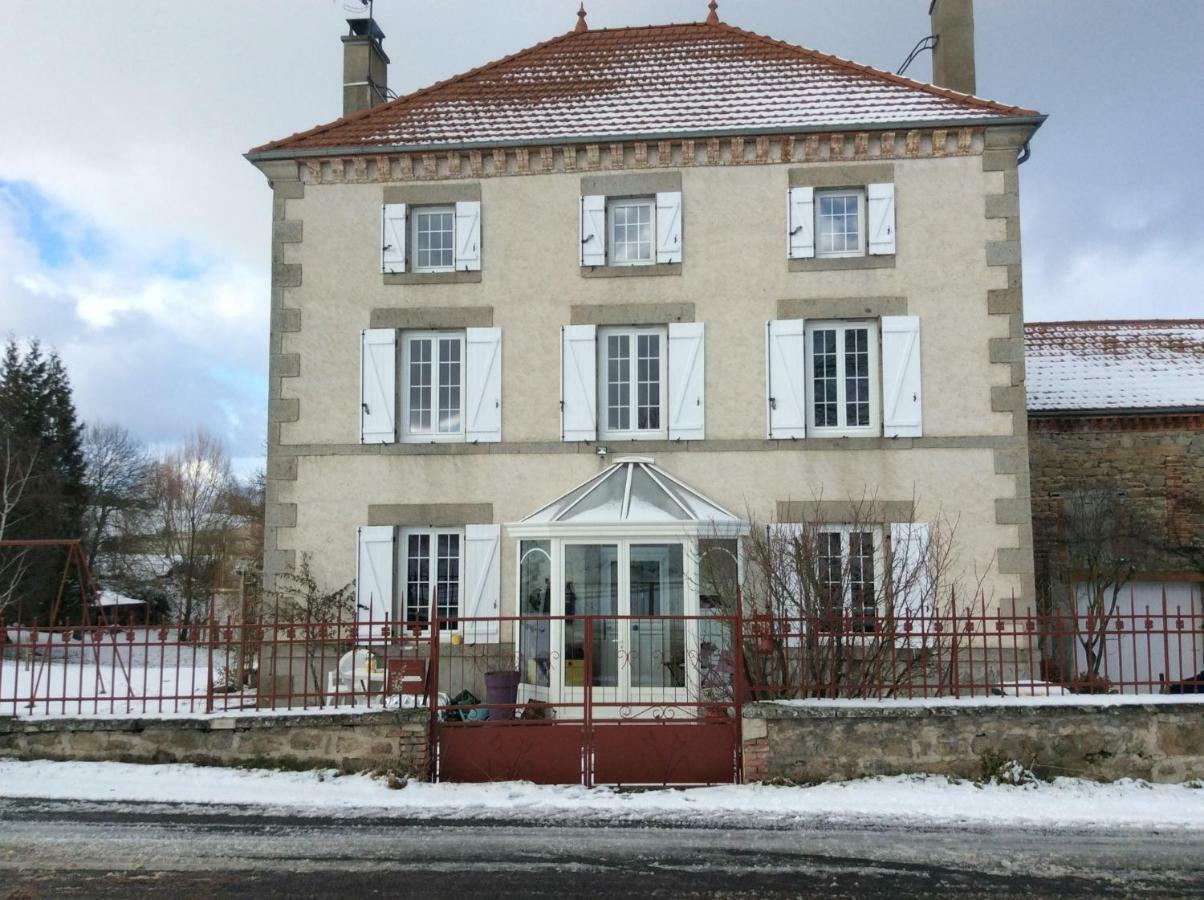 Relais Des Chaux Bed and Breakfast Saint-Jean-des-Ollières Exteriör bild